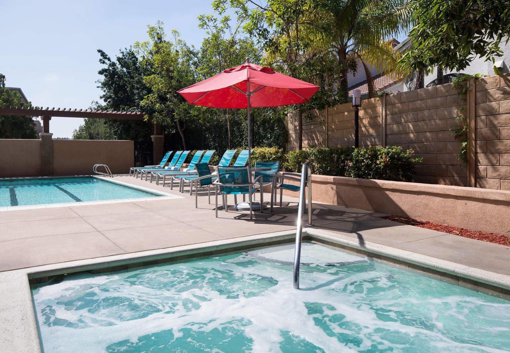 Towneplace Suites By Marriott San Diego Carlsbad / Vista Exterior foto